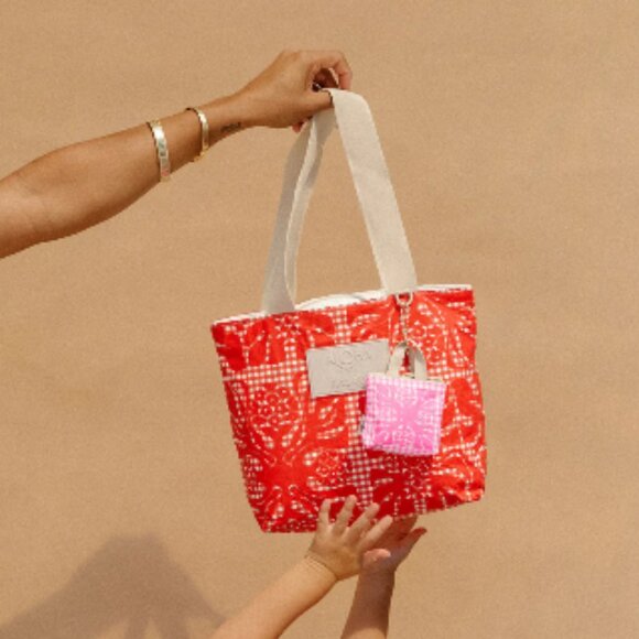 Aloha Collection Holiday Gift Box Set Kealoha by Manuhealiʻi NWT - Picture 9 of 11